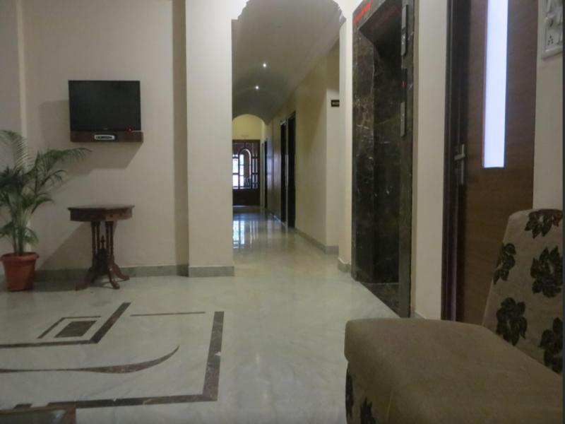 Hotel Sandhu Palace Джодхпур Екстер'єр фото